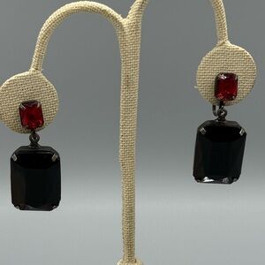 Beautiful vintage 1940s clip on Black and Red Drop Earrings
